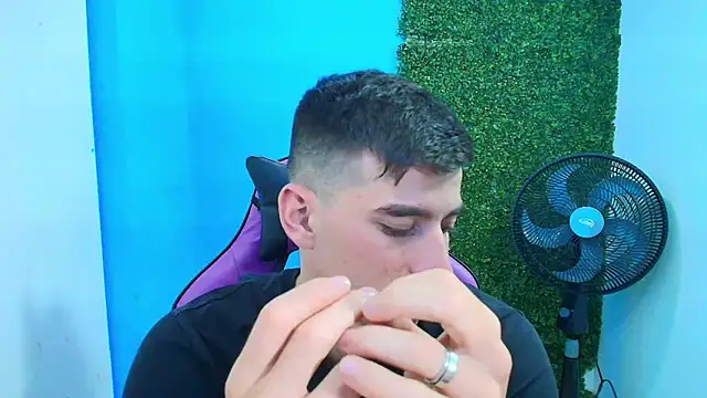 DEIBY BABY online show from 02/12/25, 10:37