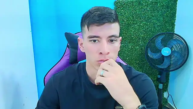 DEIBY BABY online show from 02/13/25, 02:01