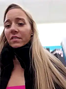 SkyelarSommer online show from 12/07/24, 12:41