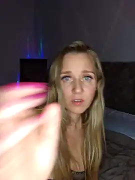 SkyelarSommer online show from 01/28/25, 07:10