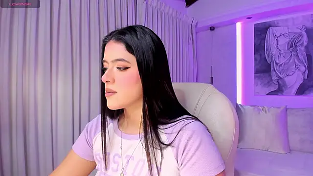 nathalie rivers online show from 11/27/25, 11:23