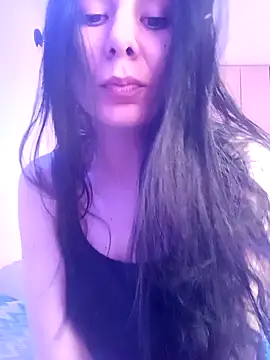 LissaThompsom online show from 12/30/24, 01:25