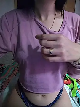 LissaThompsom online show from 11/28/25, 08:44