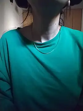 LissaThompsom online show from 12/22/25, 12:24