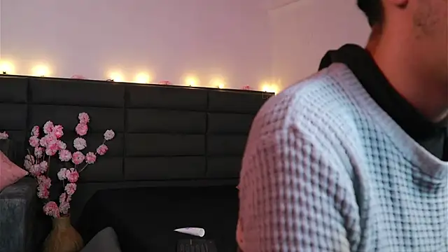 kathieandpovcock1 online show from 05/11/26, 04:04