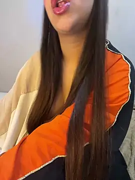 Snapshot of Mayacrayzi chatting on 02/11/25, 09:42 Mayacrayzi online show from 02/11/25, 09:42