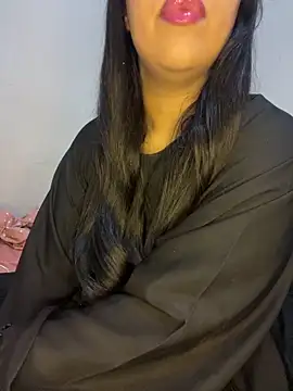 Snapshot of Mayacrayzi chatting on 09/26/25, 10:30 Mayacrayzi online show from 09/26/25, 10:30