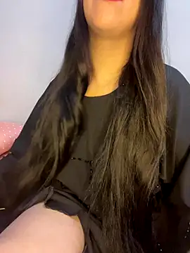 Snapshot of Mayacrayzi chatting on 11/23/25, 10:26 Mayacrayzi online show from 11/23/25, 10:26