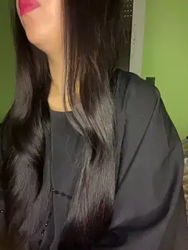 Snapshot of Mayacrayzi chatting on 02/03/26, 11:37 Mayacrayzi online show from 02/03/26, 11:37