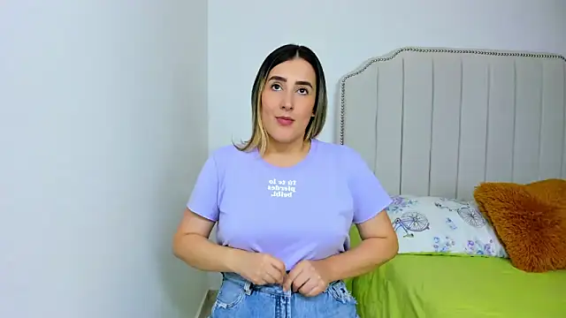 Hanna86 online show from 01/31/25, 07:18