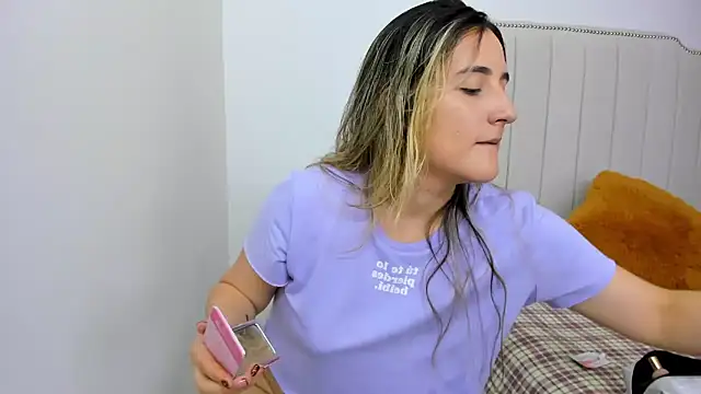 Hanna86 online show from 02/11/25, 04:46