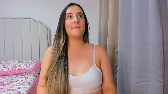 Snapshot of Hanna86 chatting on 02/24/26, 12:41 Hanna86 online show from 02/24/26, 12:41