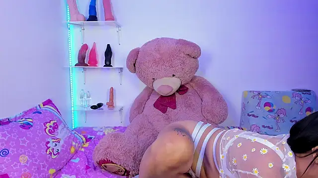 Snapshot of Hot_nolimits_top chatting on 03/15/26, 06:47 Hot nolimits top online show from 03/15/26, 06:47