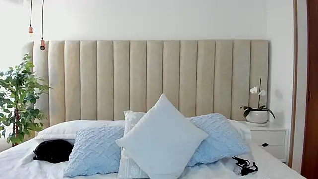 dara   online show from 12/31/24, 06:13