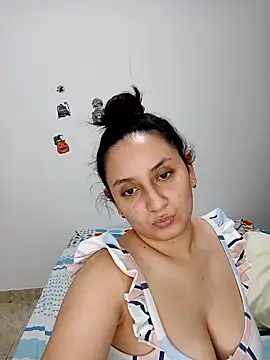 Angeelus2 online show from 01/18/26, 03:54