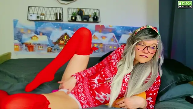 Snapshot of Kittychatte chatting on 12/24/24, 07:28 Kittychatte online show from 12/24/24, 07:28