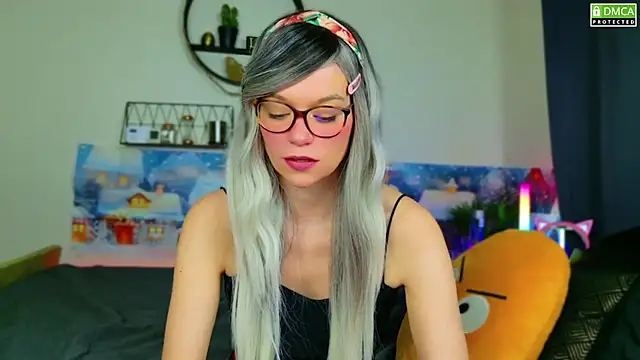 Snapshot of Kittychatte chatting on 12/26/24, 08:28 Kittychatte online show from 12/26/24, 08:28