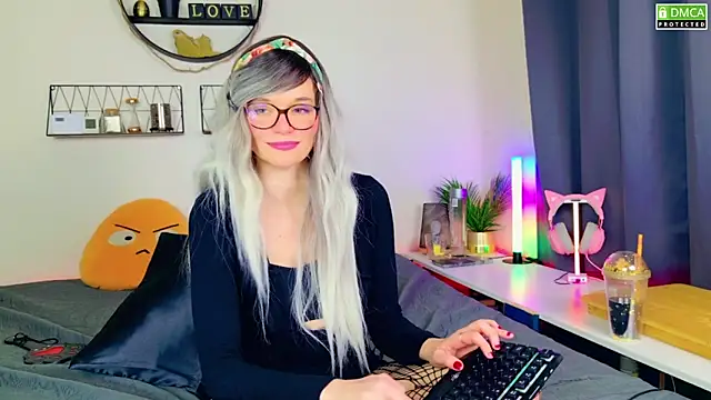 Snapshot of Kittychatte chatting on 01/25/25, 10:51 Kittychatte online show from 01/25/25, 10:51