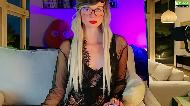 Snapshot of Kittychatte chatting on 10/01/25, 07:42 Kittychatte online show from 10/01/25, 07:42