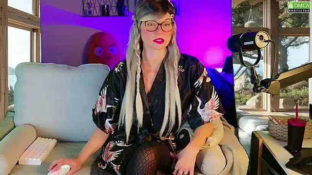 Snapshot of Kittychatte chatting on 10/12/25, 09:41 Kittychatte online show from 10/12/25, 09:41