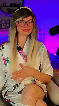 Kittychatte online show from 05/12/26, 08:06