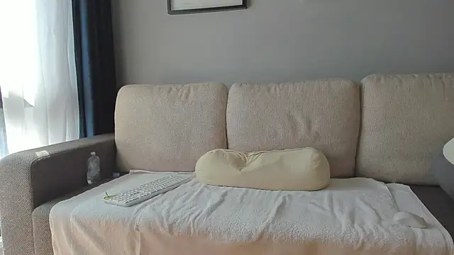 bellahot77 online show from 02/28/25, 11:25