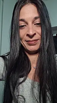 patatinahot87 online show from 05/01/26, 04:00
