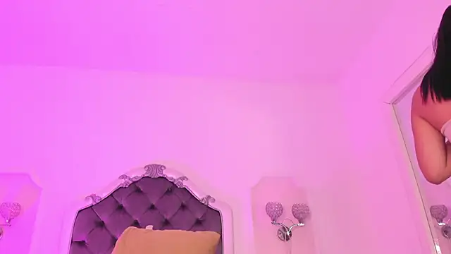 Snapshot of _brenda_becker chatting on 03/18/26, 07:50 brenda becker online show from 03/18/26, 07:50