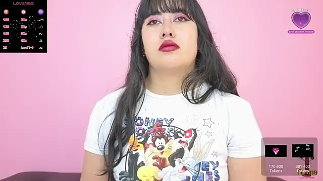 Snapshot of altheamoore chatting on 01/17/26, 04:17 altheamoore online show from 01/17/26, 04:17