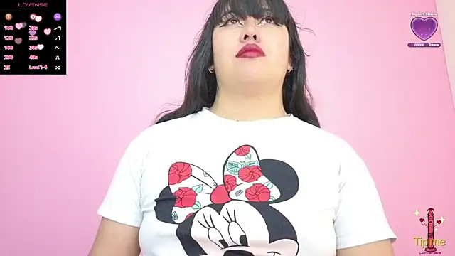 Snapshot of altheamoore chatting on 02/25/26, 04:44 altheamoore online show from 02/25/26, 04:44