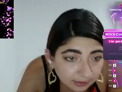 Snapshot of esteni chatting on 02/13/25, 02:56 esteni online show from 02/13/25, 02:56