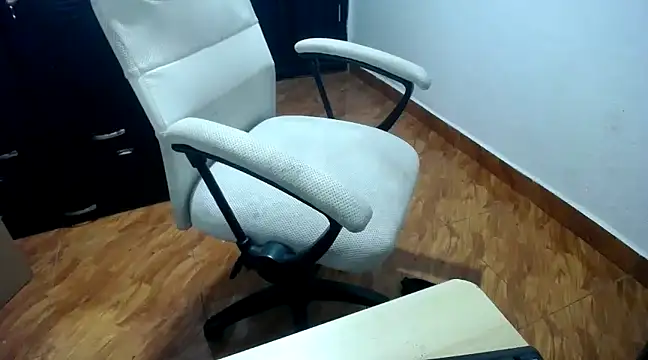 Snapshot of SexAegons chatting on 02/28/25, 09:36 SexAegons online show from 02/28/25, 09:36