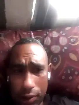 Snapshot of Dillon455669 chatting on 03/16/25, 11:05 Dillon455669 online show from 03/16/25, 11:05