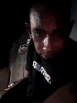 Snapshot of Dillon455669 chatting on 03/16/25, 05:50 Dillon455669 online show from 03/16/25, 05:50