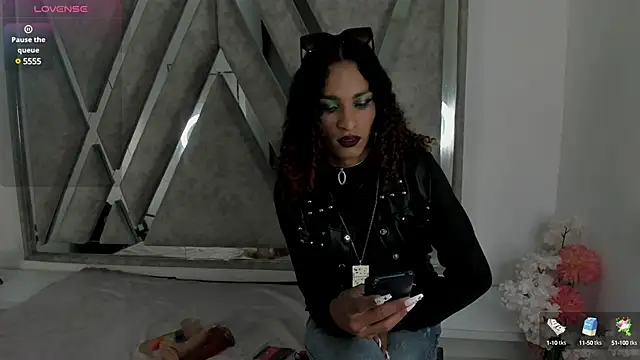 StefanyMiler online show from 01/21/25, 02:33