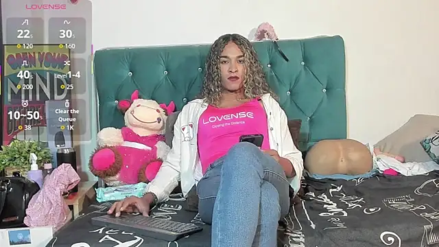 StefanyMiler online show from 06/14/26, 07:27