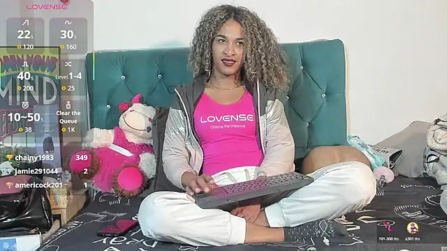 StefanyMiler online show from 06/16/26, 08:39
