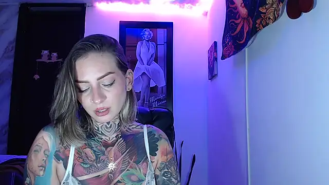 Snapshot of agatha_ink3 chatting on 03/15/26, 02:17 agatha ink3 online show from 03/15/26, 02:17