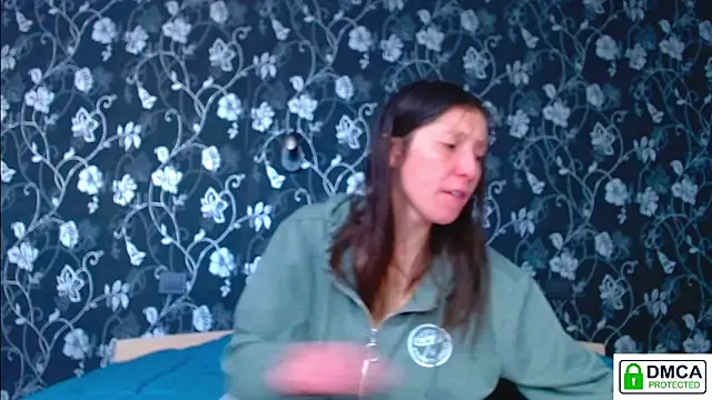 Sophi Cute online show from 04/29/26, 12:42