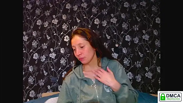 Sophi Cute online show from 05/09/26, 12:43