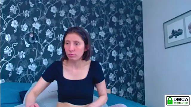 Sophi Cute online show from 05/25/26, 12:22