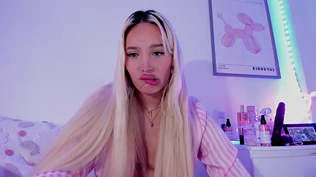  viioletweekend  online show from 03/10/25, 12:07