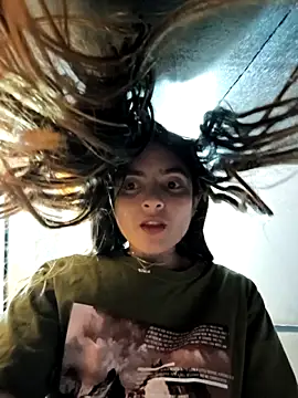 Sam Sara online show from 12/04/25, 06:27