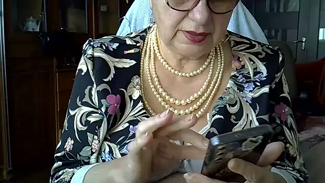 SweetCherry27 online show from 03/12/25, 07:46