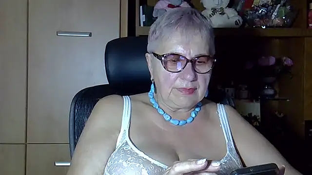 SweetCherry27 online show from 09/16/25, 04:41