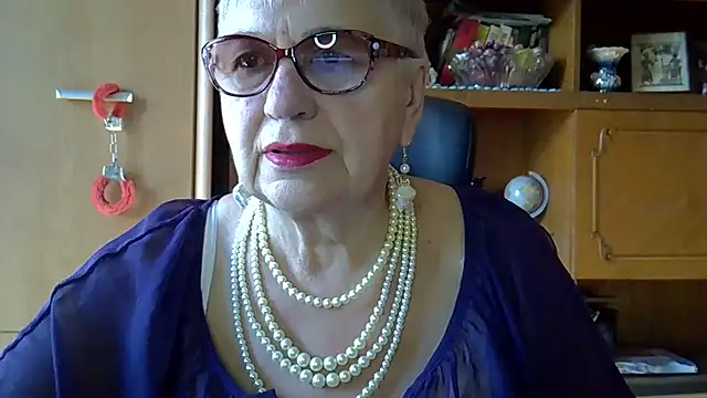 SweetCherry27 online show from 09/27/25, 05:01