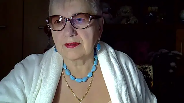 SweetCherry27 online show from 10/08/25, 04:32