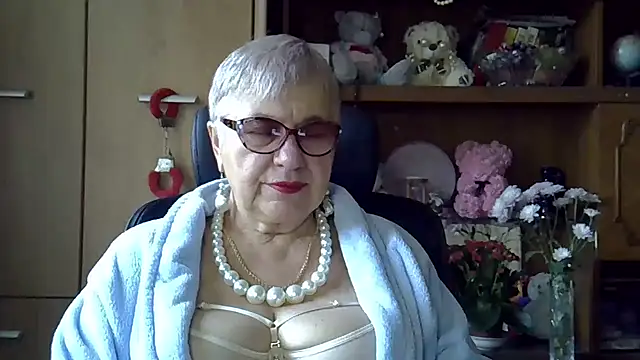 SweetCherry27 online show from 10/09/25, 07:06