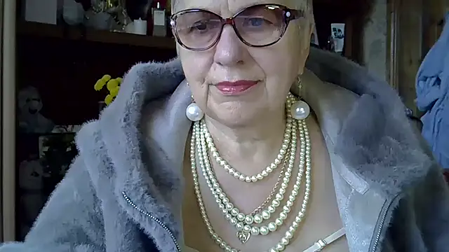 SweetCherry27 online show from 10/19/25, 06:03