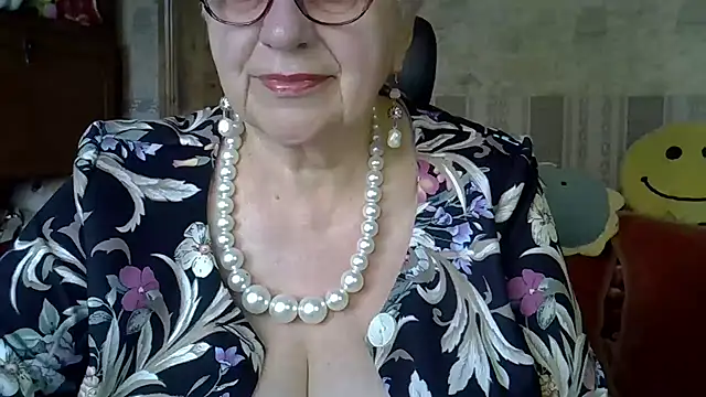 SweetCherry27 online show from 04/11/26, 04:28